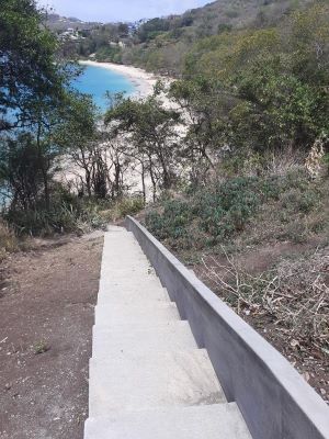 The 2021 trail extension from Princess Margaret Beach over the headland to Lower Bay - Going Up